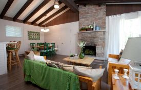 Bungalow On A Budget (living room)